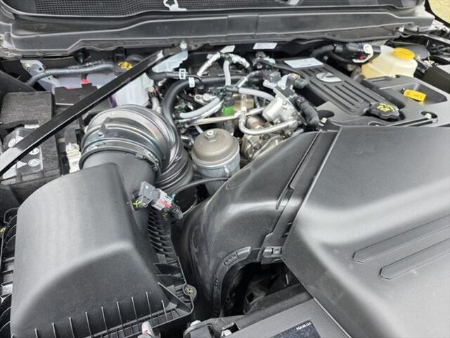 2026 Ram 2500 Tradesman Crew Cab 4x4 64 Box