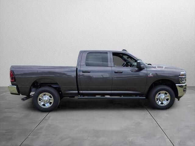 2026 Ram 2500 Tradesman Crew Cab 4x4 64 Box