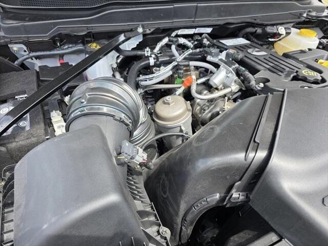 2026 Ram 2500 Tradesman Crew Cab 4x4 64 Box