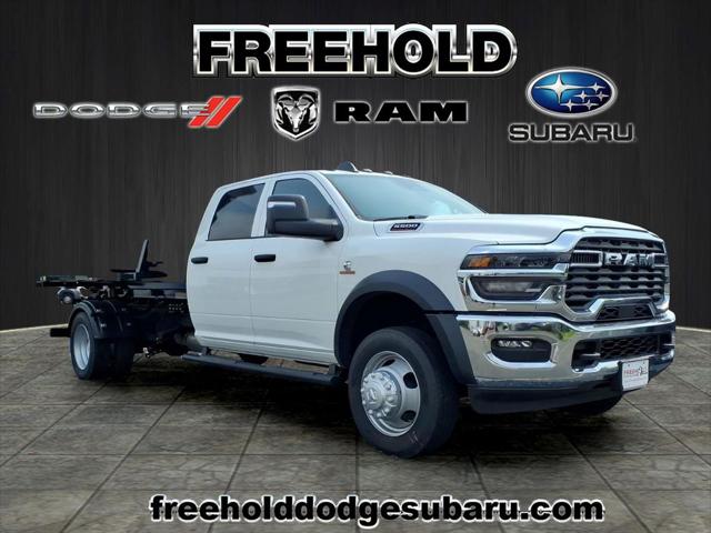 2026 RAM 5500 Chassis RAM 5500 TRADESMAN CHASSIS CREW CAB 4X4 84 CA