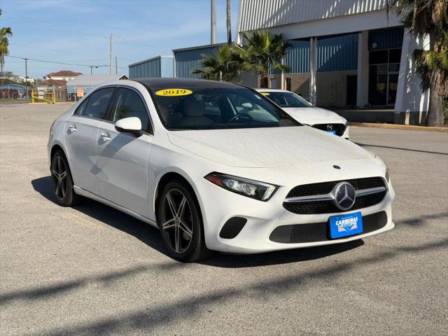 2019 Mercedes-Benz A 220 A 220