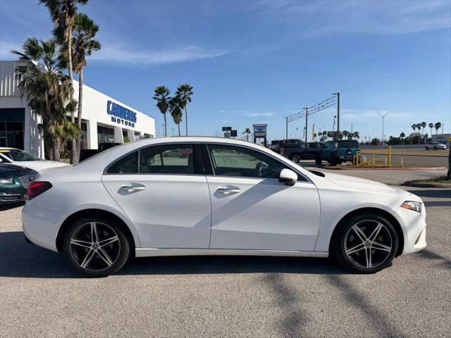 2019 Mercedes-Benz A 220 A 220