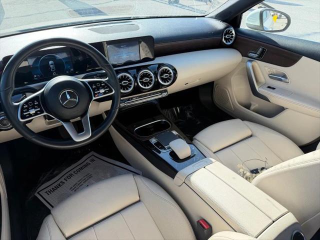 2019 Mercedes-Benz A 220 A 220