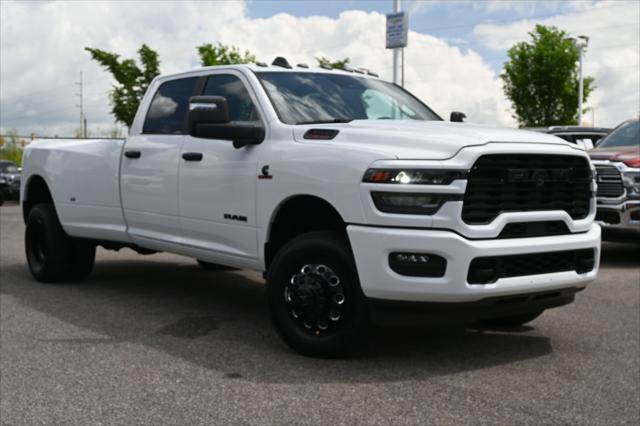 2026 Ram 3500 Big Horn Crew Cab 4x4 8' Box