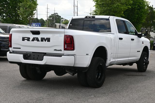 2026 Ram 3500 Big Horn Crew Cab 4x4 8' Box