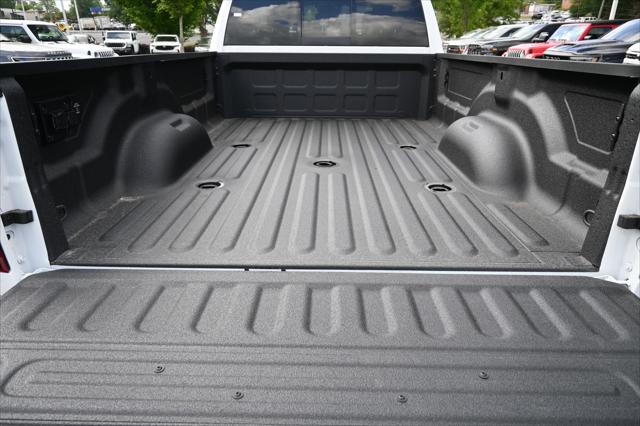 2026 Ram 3500 Big Horn Crew Cab 4x4 8' Box