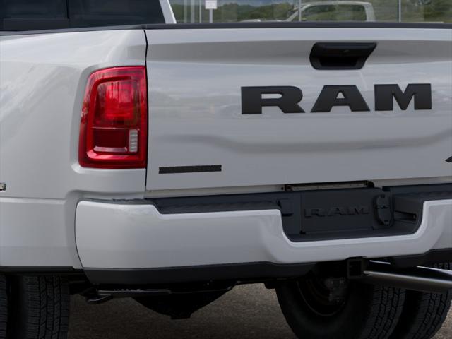 2026 Ram 3500 Big Horn Crew Cab 4x4 8' Box