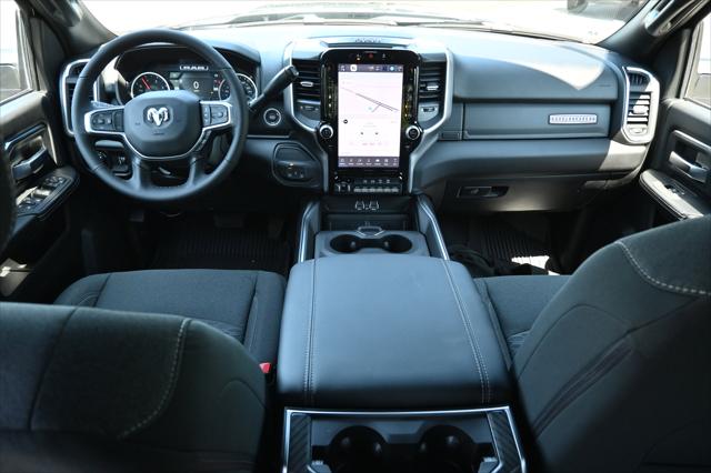 2026 RAM Ram 3500 RAM 3500 BIG HORN CREW CAB 4X4 8 BOX