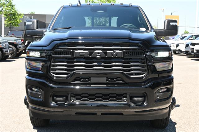 2026 Ram 3500 Big Horn Crew Cab 4x4 8' Box