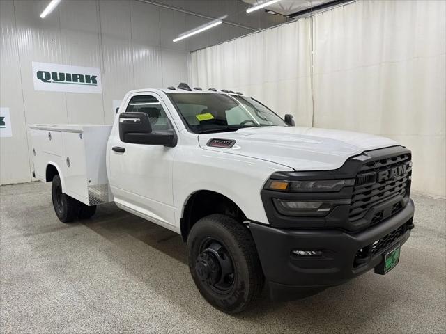 2026 RAM 3500 Chassis RAM 3500 TRADESMAN CHASSIS REGULAR CAB 4X4 60 CA
