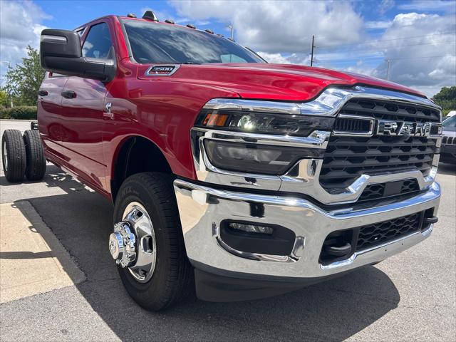 2026 RAM 3500 Chassis RAM 3500 TRADESMAN CREW CAB CHASSIS 4X4 60 CA