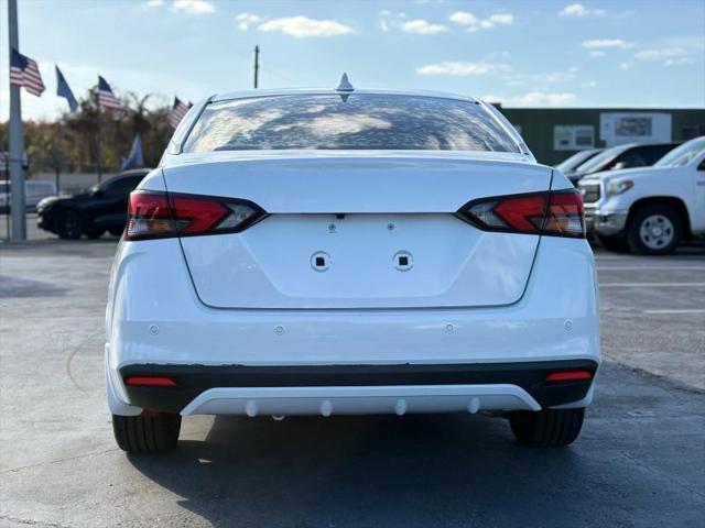 2021 Nissan Versa SV Xtronic CVT