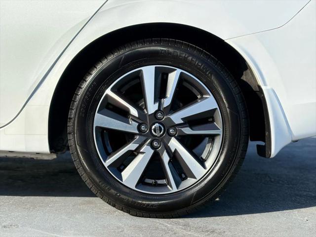 2021 Nissan Versa SV Xtronic CVT