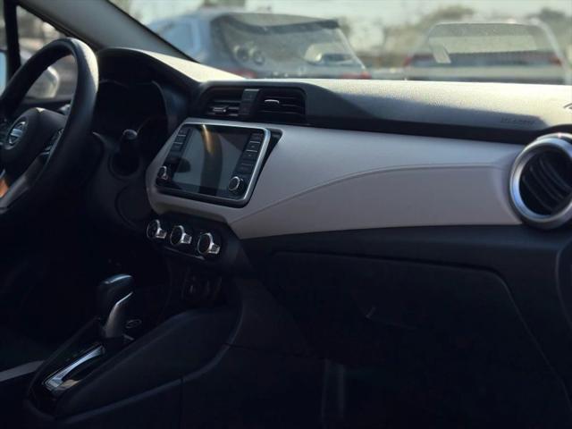 2021 Nissan Versa SV Xtronic CVT