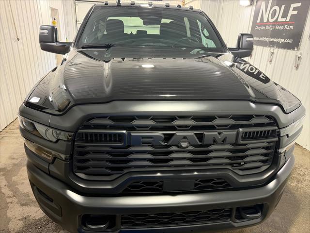 2026 RAM Ram 3500 Chassis Cab RAM 3500 TRADESMAN CREW CAB CHASSIS 4X4 60 CA 2026 RAM Ram 3500 Chassis Cab RAM 3500 TRADESMAN CREW CAB CHASSIS 4X4 60 CA