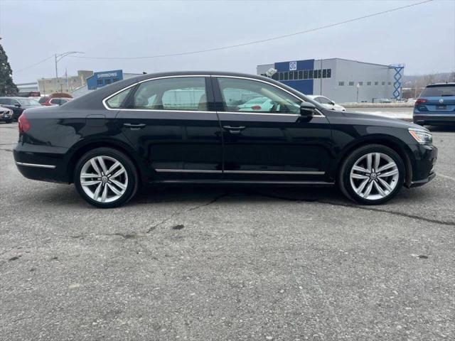 2017 Volkswagen Passat V6 SEL Premium