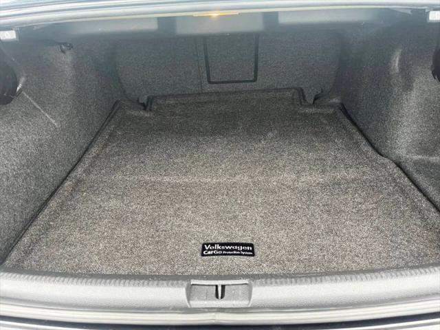 2017 Volkswagen Passat V6 SEL Premium