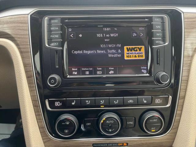 2017 Volkswagen Passat V6 SEL Premium