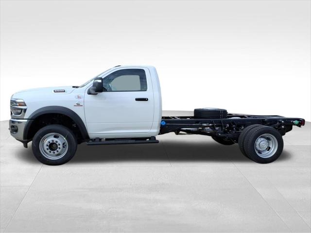 2026 RAM 5500 Chassis RAM 5500 TRADESMAN CHASSIS REGULAR CAB 4X4 84 CA