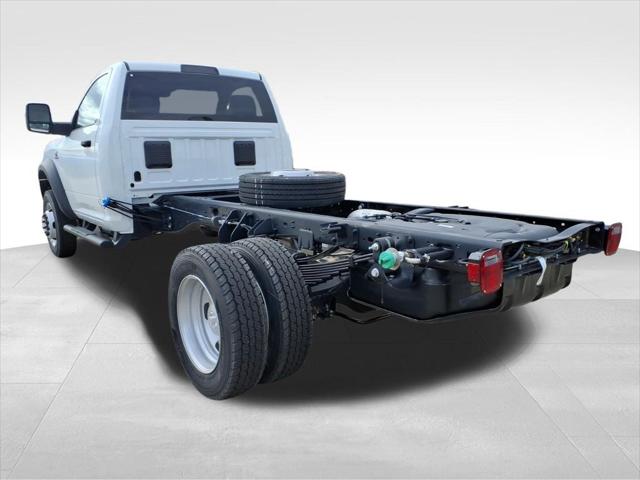 2026 RAM 5500 Chassis RAM 5500 TRADESMAN CHASSIS REGULAR CAB 4X4 84 CA