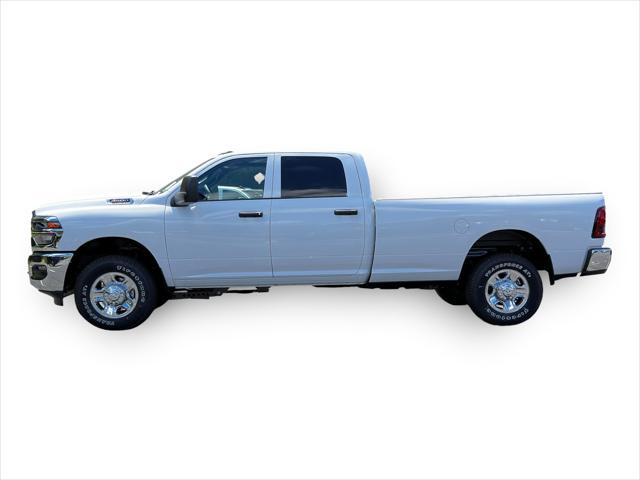 2026 Ram 2500 Tradesman Crew Cab 4x4 8' Box