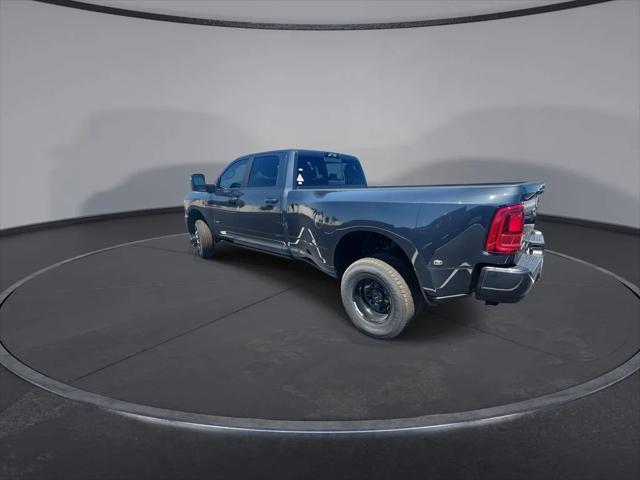 2026 Ram 3500 Laramie Crew Cab 4x4 8' Box