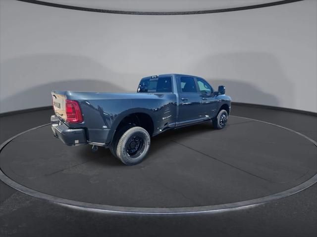 2026 Ram 3500 Laramie Crew Cab 4x4 8' Box