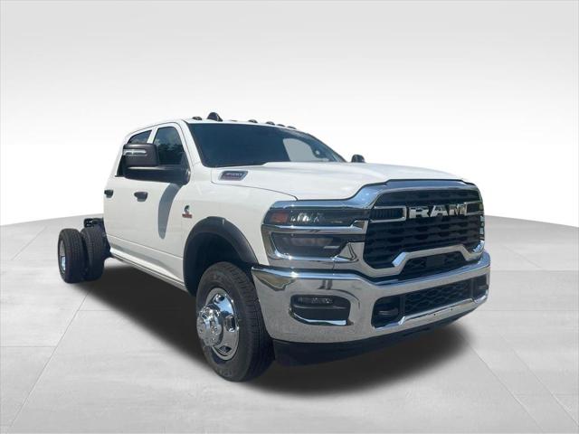 2026 RAM 3500 Chassis RAM 3500 TRADESMAN CREW CAB CHASSIS 4X4 60 CA