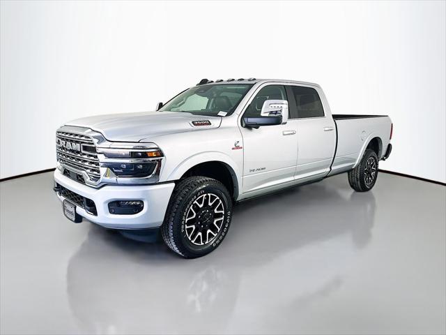 2026 RAM Ram 3500 RAM 3500 LIMITED LONGHORN CREW CAB 4X4 8 BOX