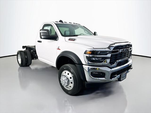 2026 RAM 4500 Chassis RAM 4500 TRADESMAN CHASSIS REGULAR CAB 4X4 60 CA