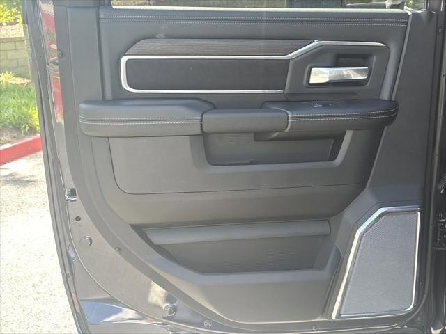 2026 Ram 3500 Laramie Crew Cab 4x4 8' Box