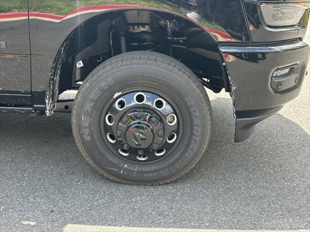 2026 Ram 3500 Laramie Crew Cab 4x4 8' Box