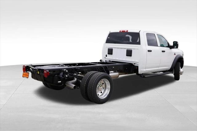 2026 RAM 5500 Chassis RAM 5500 TRADESMAN CHASSIS CREW CAB 4X4 84 CA