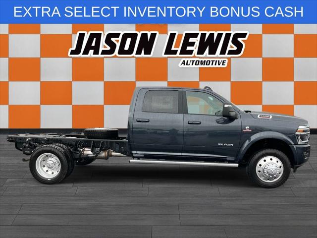 2026 RAM 5500 Chassis RAM 5500 BIG HORN CHASSIS CREW CAB 4X4 60 CA