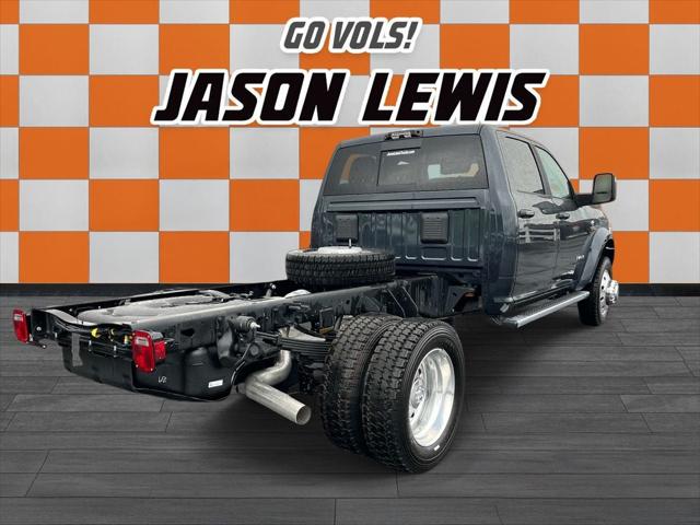 2026 RAM 5500 Chassis RAM 5500 BIG HORN CHASSIS CREW CAB 4X4 60 CA