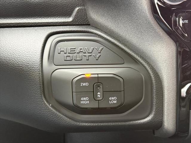 2026 Ram 2500 Black Express Crew Cab 4x4 6'4" Box