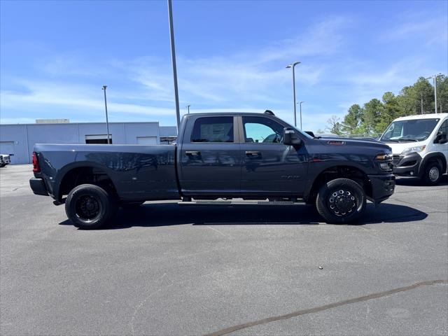 2026 RAM 3500 RAM 3500 BIG HORN CREW CAB 4X4 8 BOX