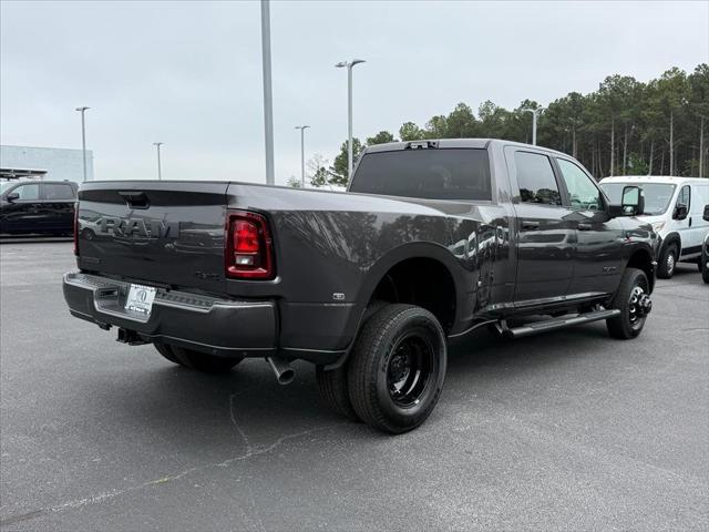 2026 RAM Ram 3500 RAM 3500 BIG HORN CREW CAB 4X4 8 BOX