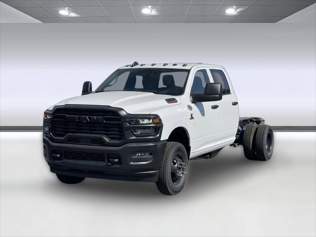 2026 RAM Ram 3500 Chassis Cab RAM 3500 TRADESMAN CREW CAB CHASSIS 4X4 60 CA
