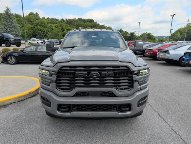 2026 RAM 3500 RAM 3500 BIG HORN CREW CAB 4X4 64 BOX