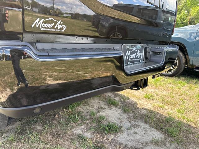 2026 Ram 2500 Black Express Crew Cab 4x4 6'4" Box