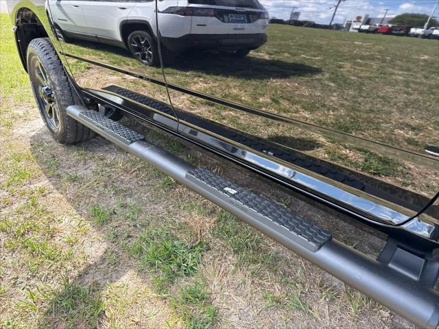 2026 Ram 2500 Black Express Crew Cab 4x4 6'4" Box