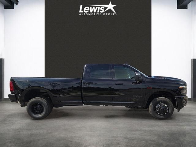 2026 Ram 3500 Laramie Crew Cab 4x4 8' Box