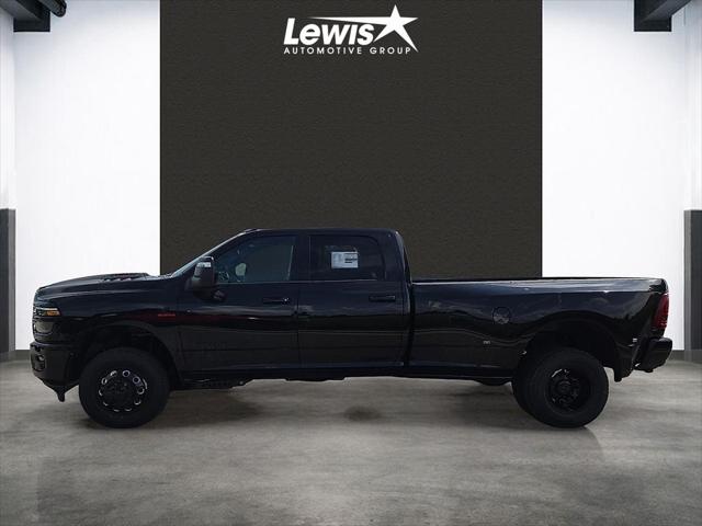 2026 RAM Ram 3500 RAM 3500 LARAMIE CREW CAB 4X4 8 BOX