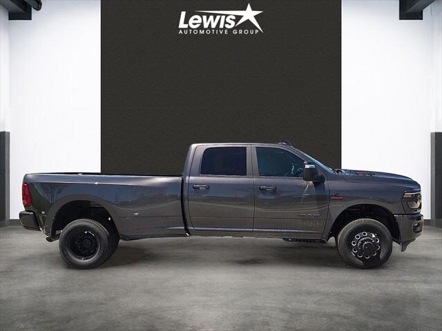 2026 Ram 3500 Laramie Crew Cab 4x4 8' Box
