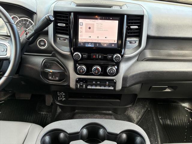 2026 RAM 5500 Chassis RAM 5500 TRADESMAN CHASSIS CREW CAB 4X4 84 CA