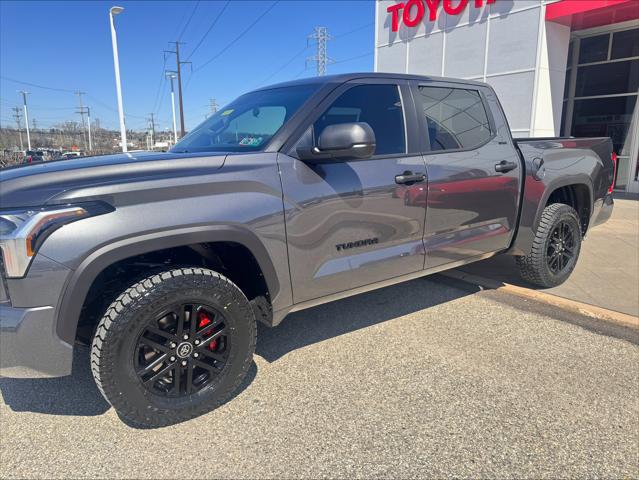 2026 Toyota Tundra SR5 CrewMax 5.5' Bed