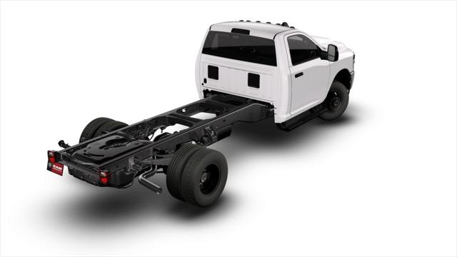 2026 RAM Ram 3500 Chassis Cab RAM 3500 TRADESMAN CHASSIS REGULAR CAB 4X2 84 CA