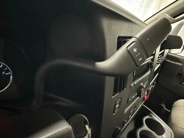 2022 Chevrolet Express Cutaway Work Van