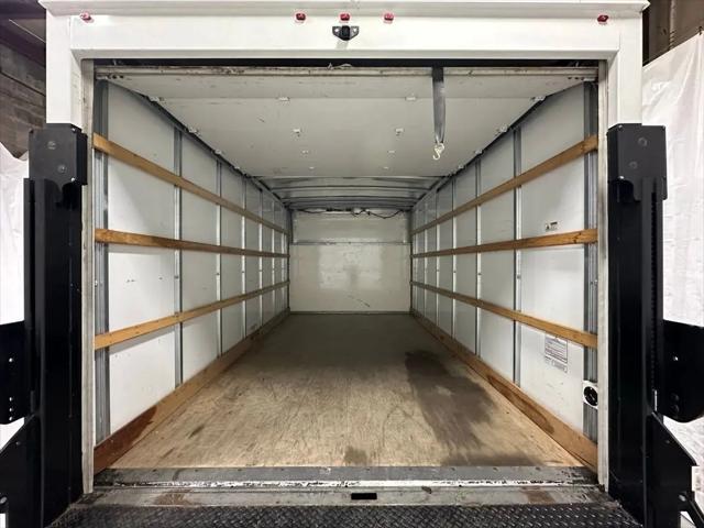 2022 Chevrolet Express Cutaway Work Van